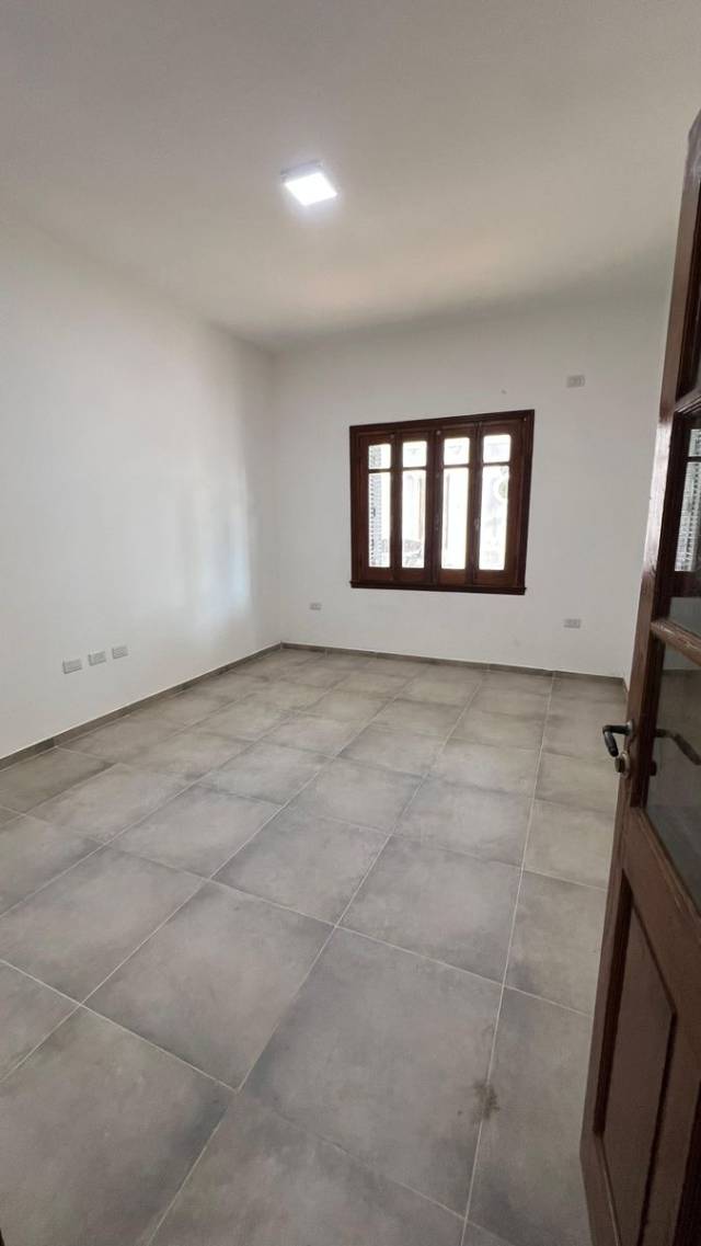 Se vende oficinas, consultorios. Excelente