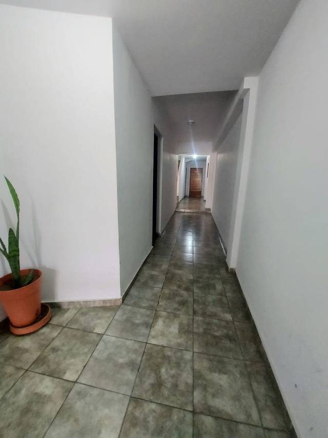 Vendo hermoso departamento 2 dormitorios, zona Shopping La Paz, Paraná