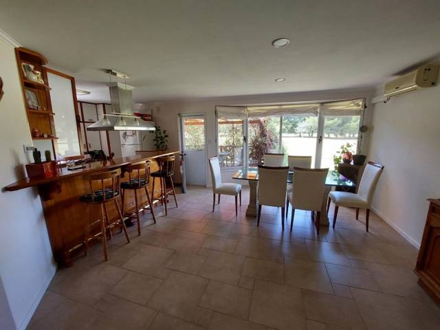 Casa 5 dormitorios en Venta PAGO CHICO