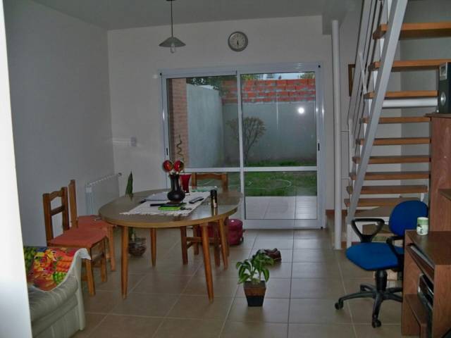 Duplex con cochera centrico