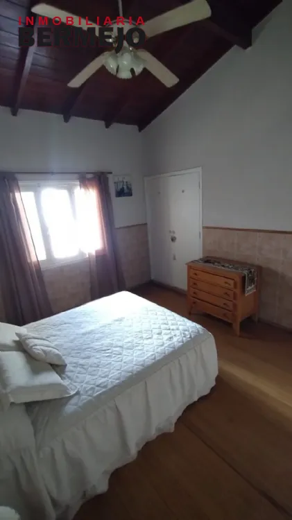 Casa en Venta Zona IV de Miramar. Estado Excelente. 2 Habitaciones. 1 Baño. Apto Crédito