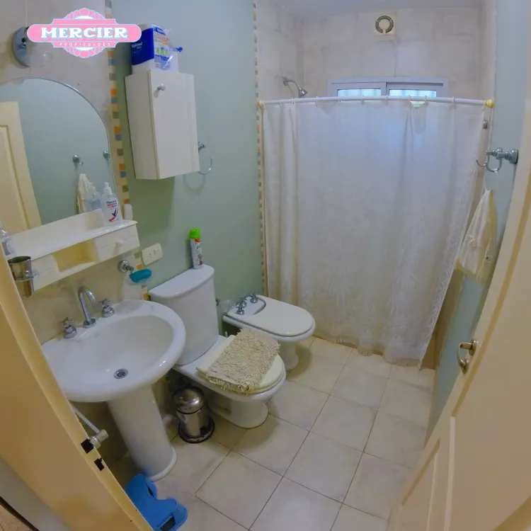 Chalet en Venta Las Lomas de Miramar. Retasado a U$S 160000. Apto Crédito