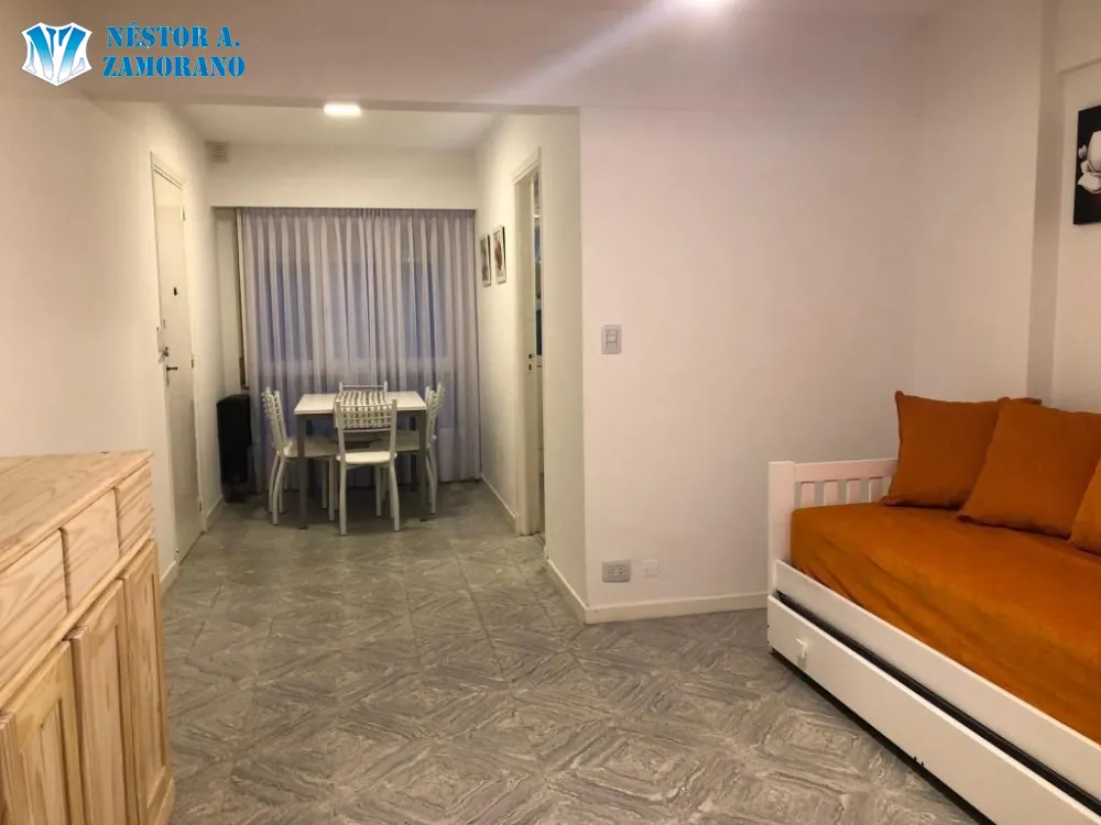 Departamento en Alquiler Temporario Zona I de Miramar. Estado Muy Bueno. 1 Habitación. 1 Baño. Temporada Verano 2025