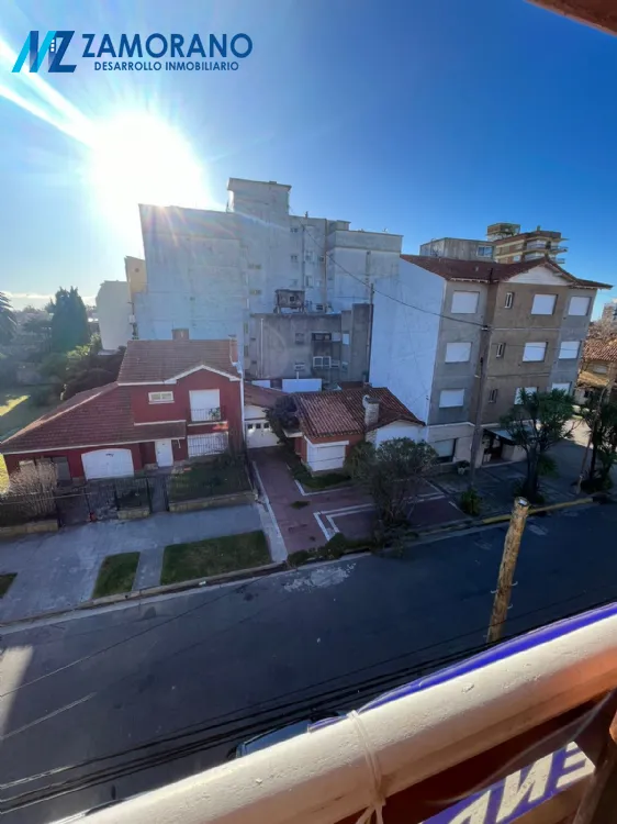 Departamento en Venta Zona I de Miramar. Estado Bueno. 1 Baño. Apto Crédito