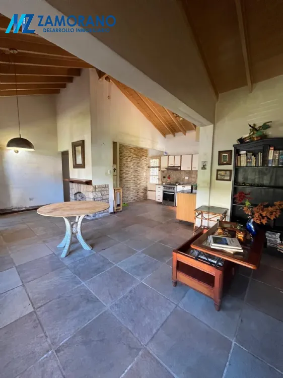 Casa en Venta Zona I de Miramar. Estado Muy Bueno. 2 Habitaciones. 1 Baño. Apto Crédito