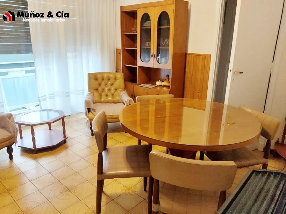 Departamento en Alquiler Temporario Zona II de Miramar. Estado Bueno. 2 Habitaciones. 1 Baño. Temporada Verano 2025