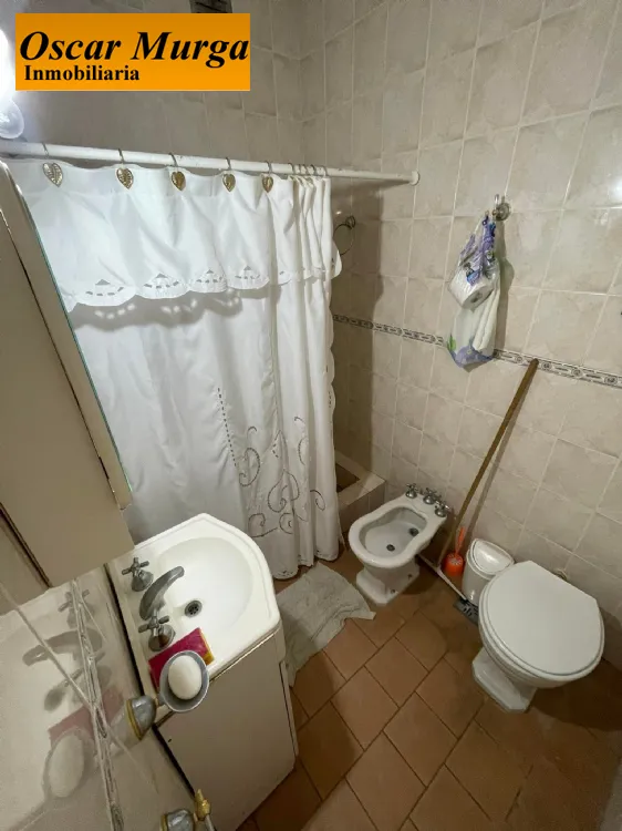 Departamento en Alquiler Temporario Zona I de Miramar. Estado Muy Bueno. 1 Habitación. 1 Baño. Temporada Verano 2025