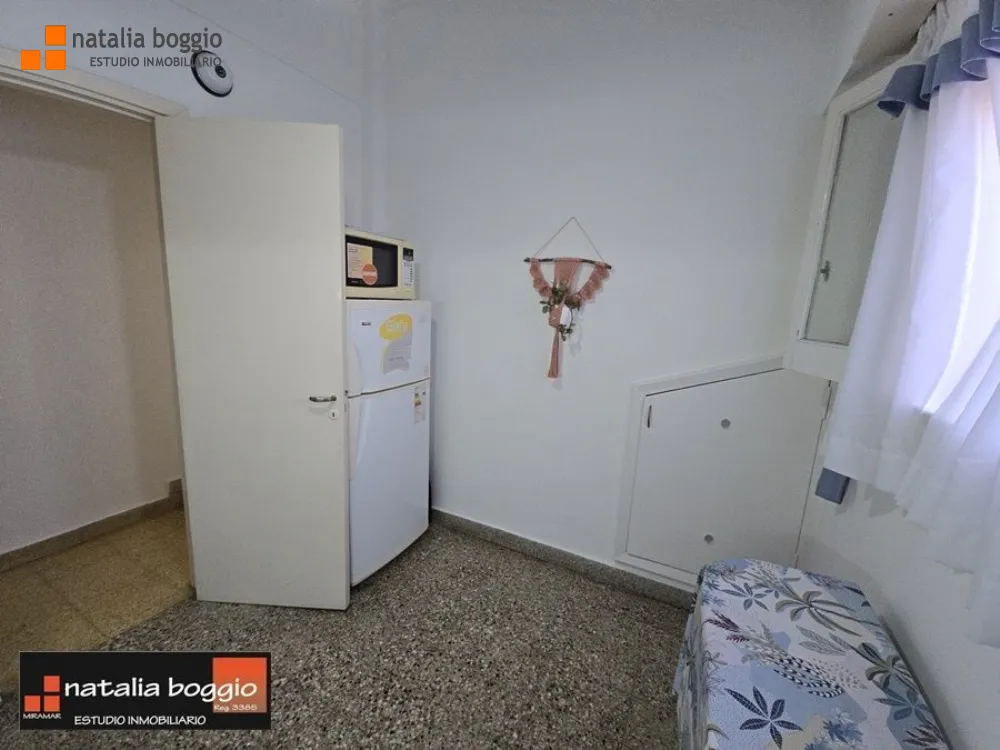 Chalet en Alquiler Temporario Zona I de Miramar. Estado Muy Bueno. 2 Habitaciones. 2 Baños. Temporada Verano 2025