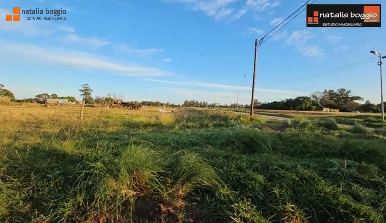 Lote o Terreno en Venta Las Flores de Miramar. Estado Bueno. Apto Crédito