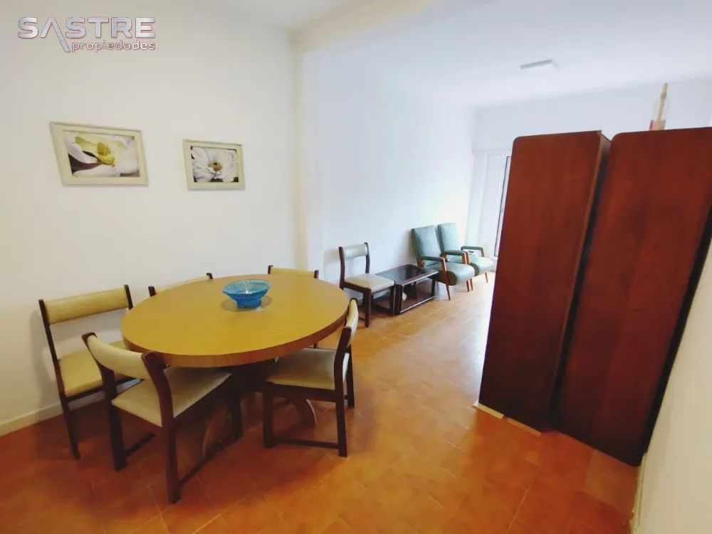 Departamento en Venta Zona I de Miramar. Estado Muy Bueno. 2 Habitaciones. 3 Baños.
