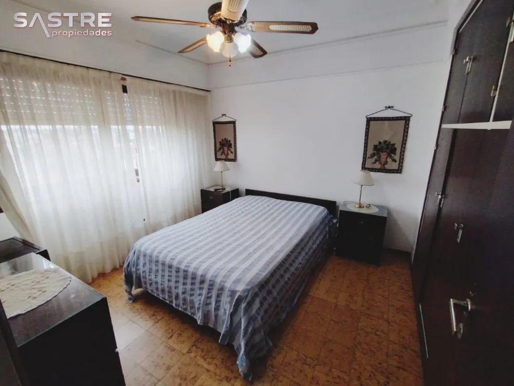 Departamento en Venta Zona I de Miramar. Estado Excelente. 1 Habitación. 1 Baño.