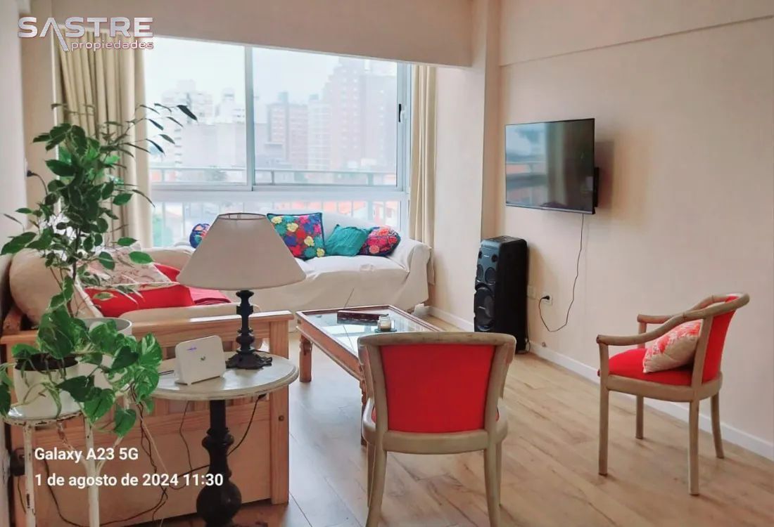 Departamento en Venta Zona I de Miramar. Estado Excelente. 1 Habitación. 2 Baños. Apto Crédito