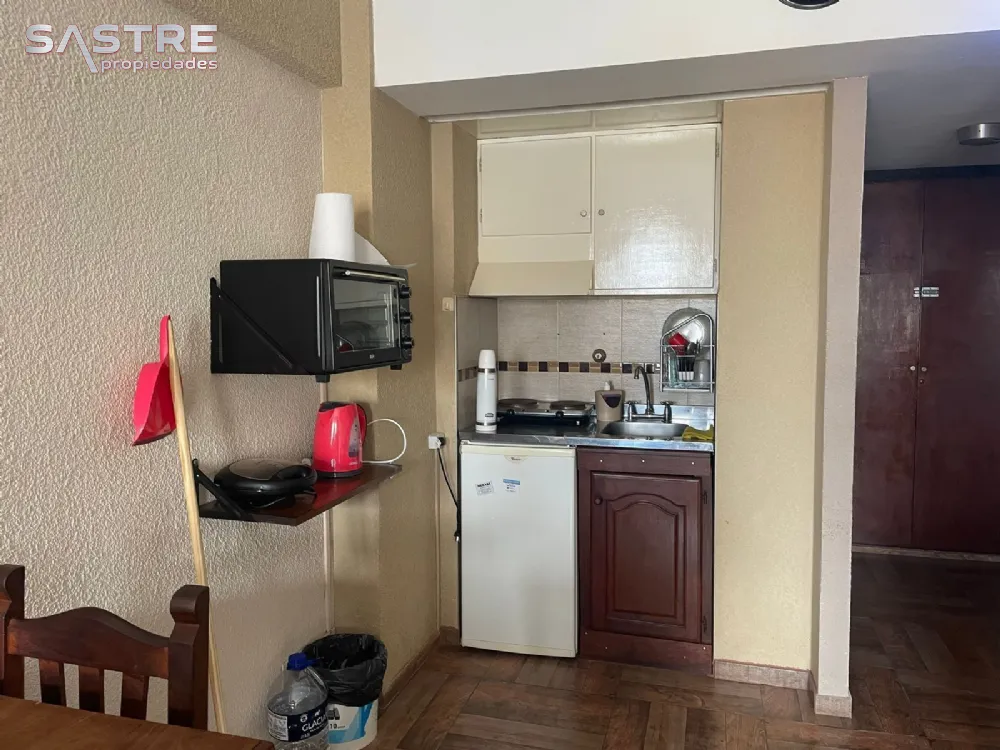 Departamento en Venta Zona I de Miramar. Estado Excelente. 1 Baño. Apto Crédito