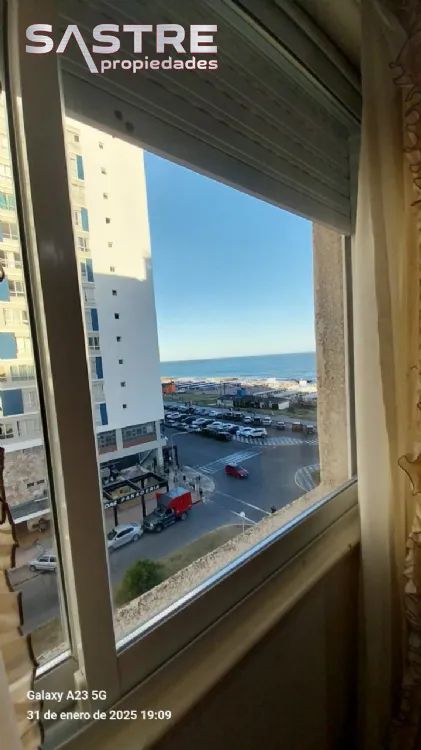 Departamento en Venta Zona I de Miramar. Estado Muy Bueno. 2 Habitaciones. 2 Baños. Apto Crédito