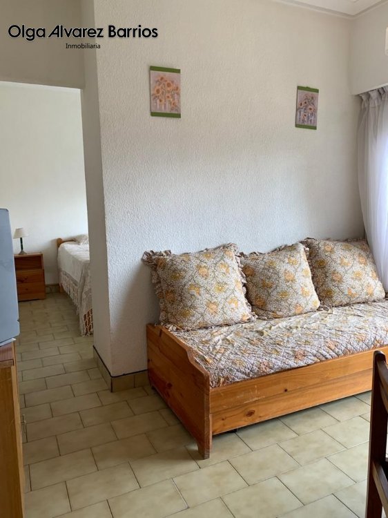 Departamento en Venta Zona IV de Miramar. Estado Bueno. 1 Habitación. 1 Baño. Apto Crédito