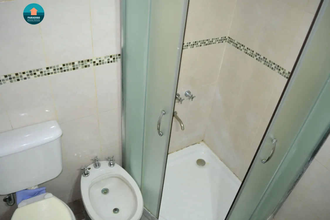 Departamento en Alquiler Temporario Zona I de Miramar. Estado Bueno. 2 Habitaciones. 1 Baño. Temporada Verano 2025