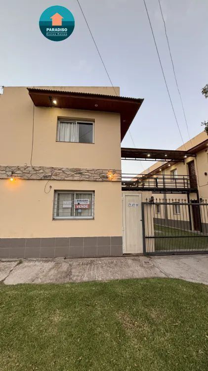PH en Venta Zona IV de Miramar. Estado Muy Bueno. 2 Habitaciones. 1 Baño. Apto Crédito