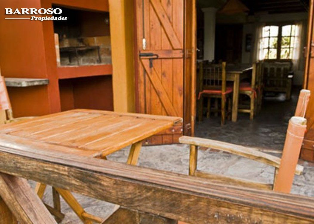 Hotel u Hostería en Venta Parquemar de Miramar. Estado Excelente.
