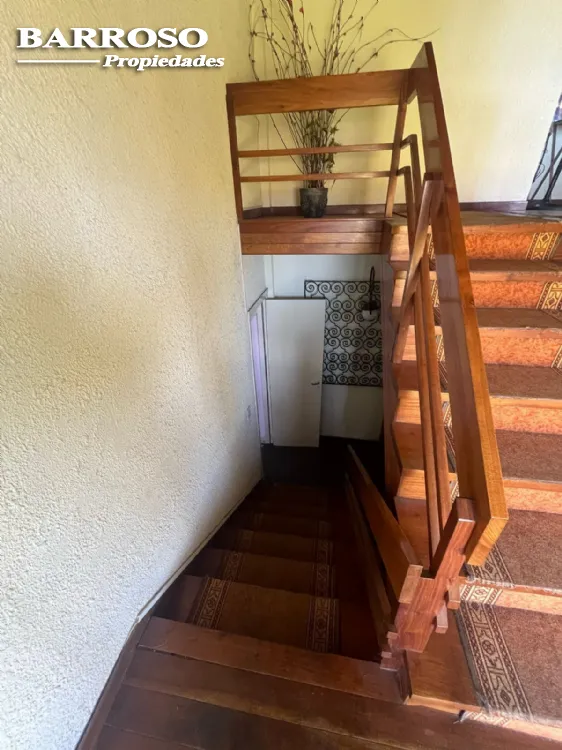 Chalet en Venta El Marquesado de Mar del Plata. Estado Muy Bueno. 4 Habitaciones. 3 Baños. Apto Crédito