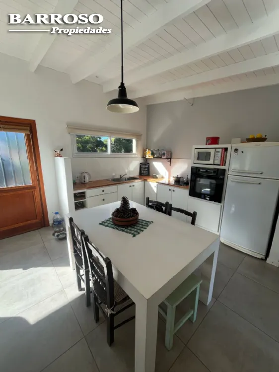 Casa en Venta Las Lomas de Miramar. Estado Excelente. 3 Habitaciones. 1 Baño. Apto Crédito