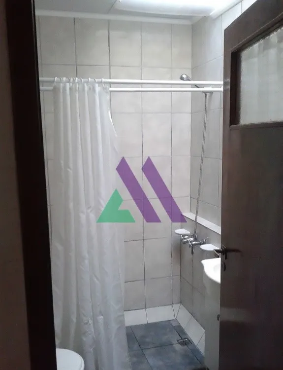Local u Oficina en Venta Zona II de Miramar. Retasado a U$S 70000. 1 Habitación. 2 Baños.