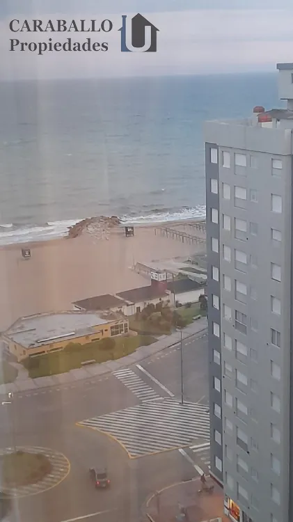 Departamento en Venta Zona I de Miramar. Estado Muy Bueno. 1 Baño.