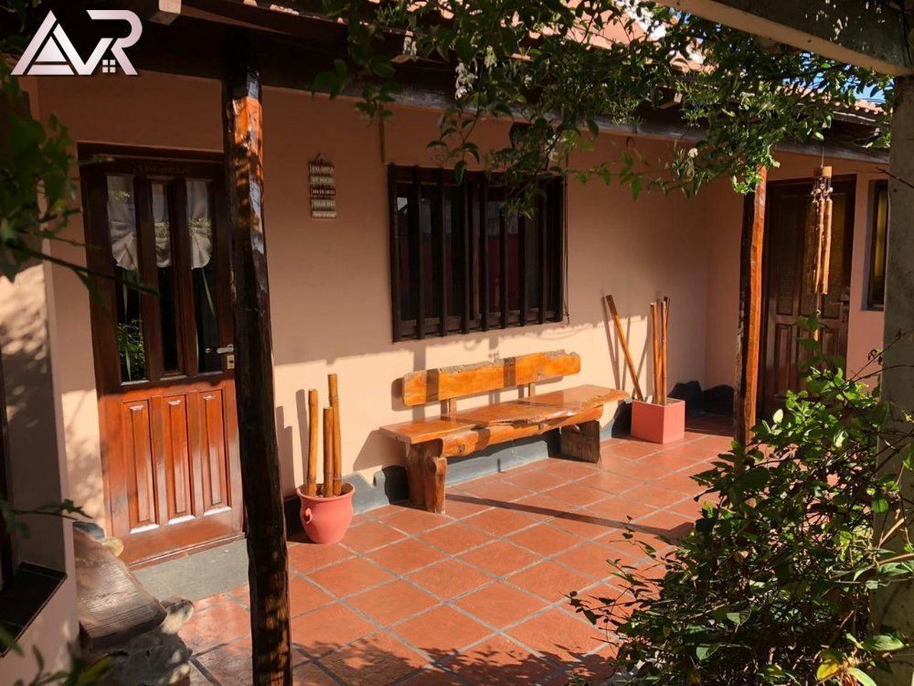 Chalet en Venta Zona Todo el año de Miramar. Retasado a U$S 80000. 2 Habitaciones. 1 Baño. Apto Crédito