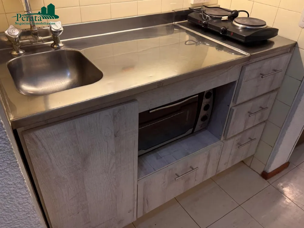 Departamento en Venta Zona IV de Miramar. Estado Muy Bueno. 1 Baño.