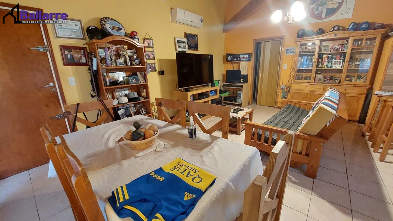 Casa en Venta Zona Todo el año de Miramar. Retasado a U$S 70000. 2 Habitaciones. 1 Baño.