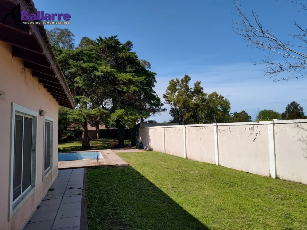 Chalet en Venta Parquemar de Miramar. Estado Bueno. 3 Habitaciones. 3 Baños. Apto Crédito