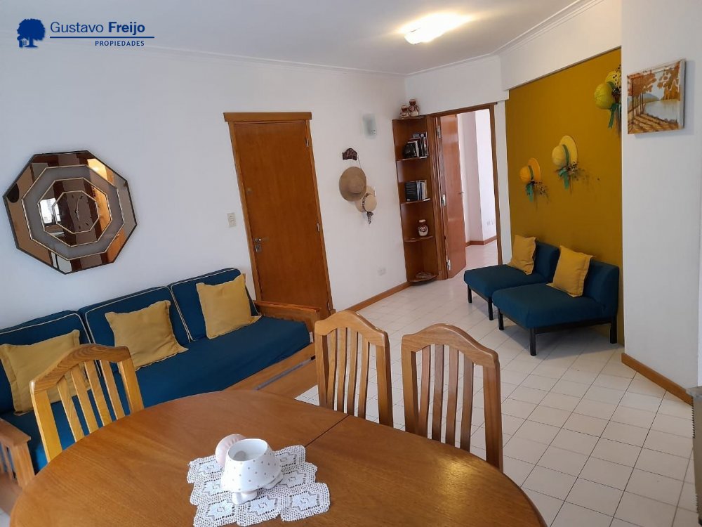 Departamento en Alquiler Temporario Zona I de Miramar. Estado Muy Bueno. 2 Habitaciones. 2 Baños. Temporada Verano 2025