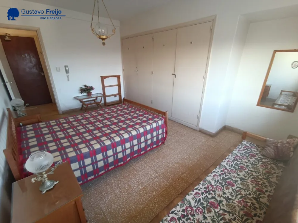 Departamento en Venta Zona I de Miramar. Estado Muy Bueno. 1 Habitación. 1 Baño. Apto Crédito
