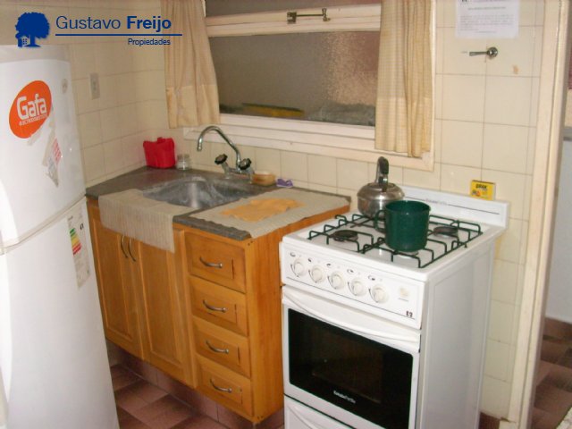 Departamento en Venta Zona I de Miramar. Estado Muy Bueno. 2 Habitaciones. 1 Baño.