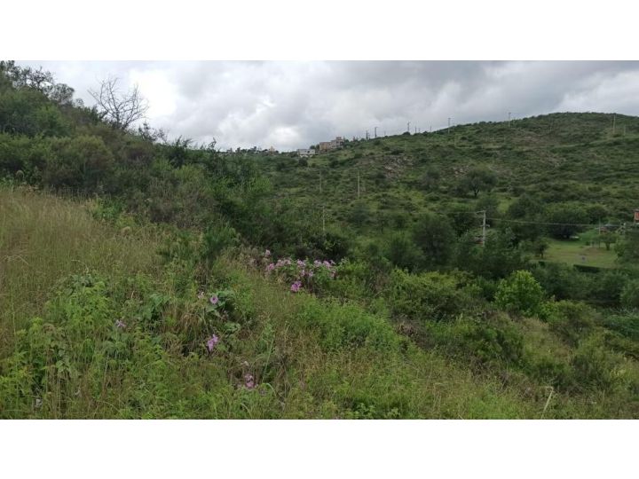 Excelente Lote con acceso al Arrollo los Chorrillos - Villa Carlos Paz