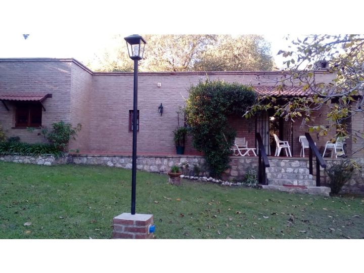 VENDO CASA EN UNQUILLO