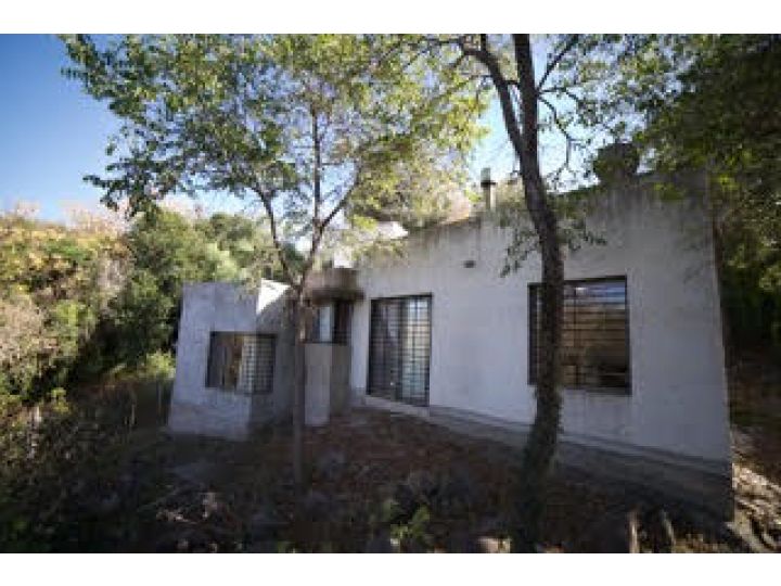 PROPIEDAD EN CALLE Los Eucaliptus 81 - Cabana Unquillo