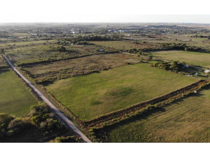 Lote De 71 X 109 Con Vista Al Rio, Ideal Quinta O Emprendimiento Turístico.