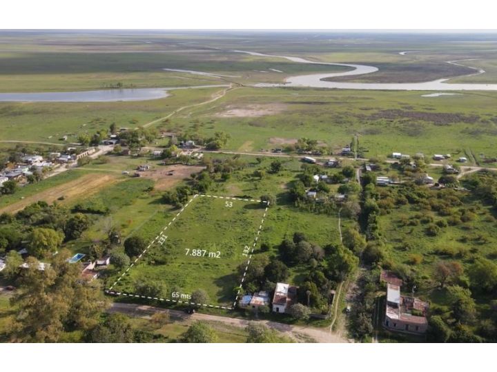 Gran Terreno (7.800 M2) Con Vista Al Rio, En El Corazón Del Quinto Cuartel