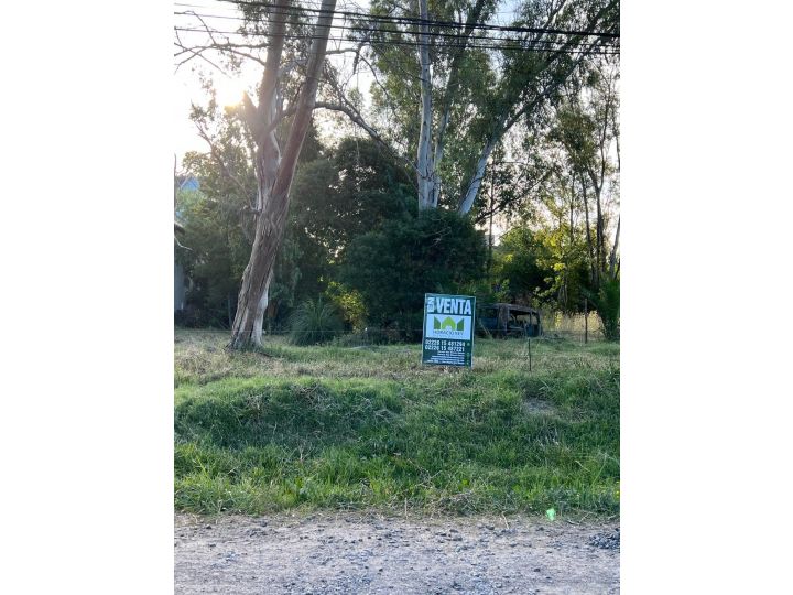 Lote ubicado en calle Las Golondrinas