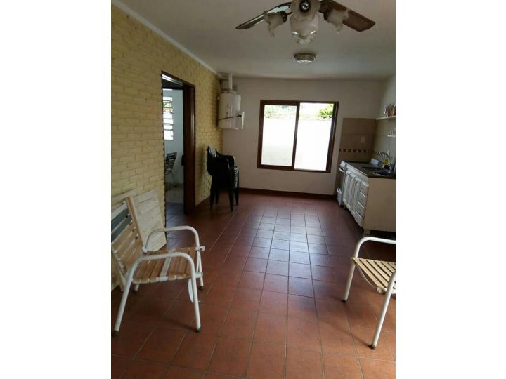 OPORTUNIDAD PASILLO ÚNICO EN ARROYITO