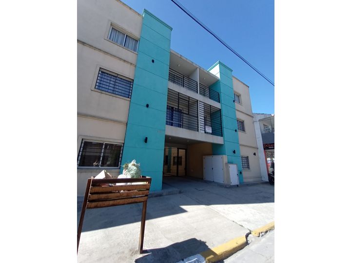 DEPARTAMENTO DE 3 AMBIENTES A 100 MTS DEL MAR