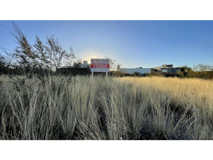 VENDE TERRENO EN PUERTO MADRYN