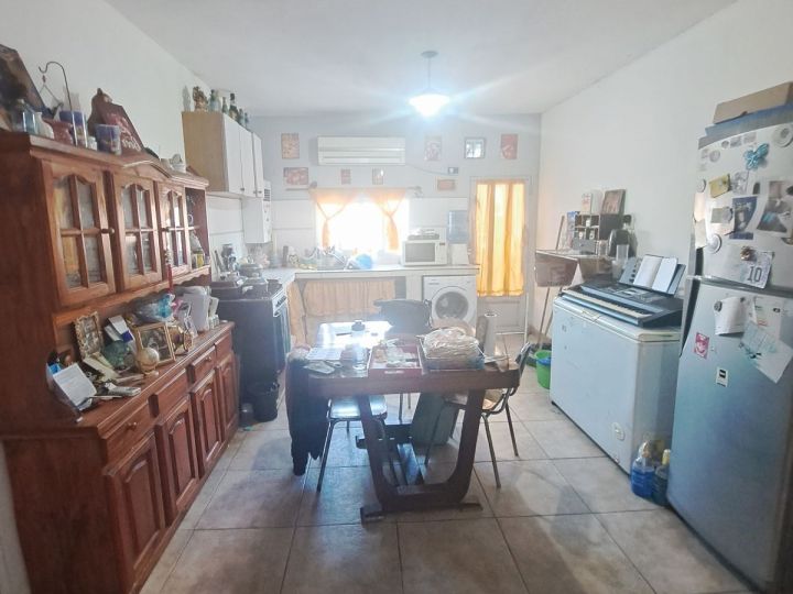 VENTA CASA ALBERDI  RIO MAZZA AL 2200