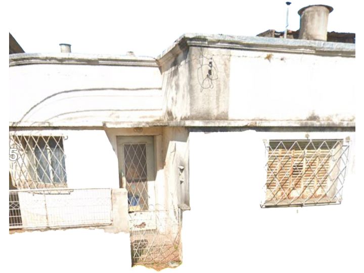 RETASADA!! CASA  AL FRENTE, CON TERRENO. A DEMOLER. PELLEGRINI AL 6000. SE ESCUCHA OFERTA!!!!