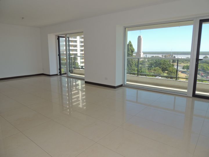 Departamento de 3 dormitorios en venta -Aqualina