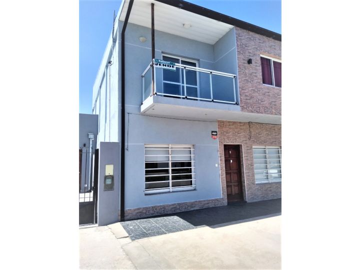DEPARTAMENTO DE DOS  AMBIENTES Y MEDIO EN MIRAMAR