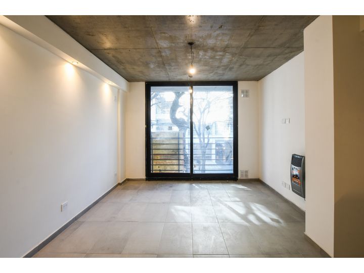 Departamento 2 dormitorios c/ Patio exclusivo - Cochabamba 1256