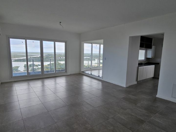 Tango Victoria 11 A - 2 dormitorios en suite. Con living ampliado, inmejorable vista al rio y amplia cochera.