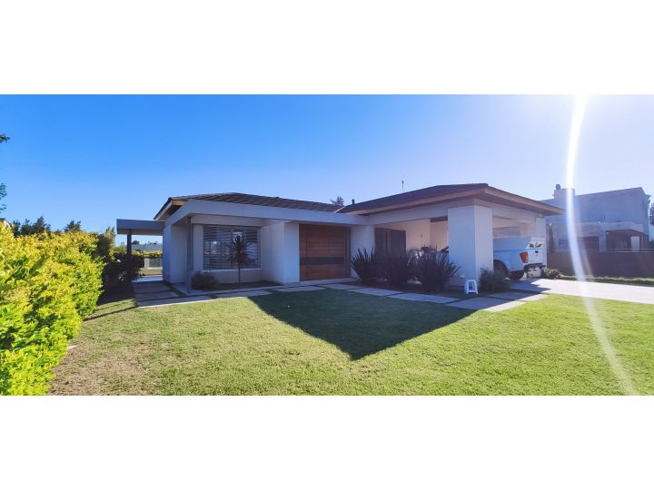 Casa Semi Amueblada en Greenes, Fisherton