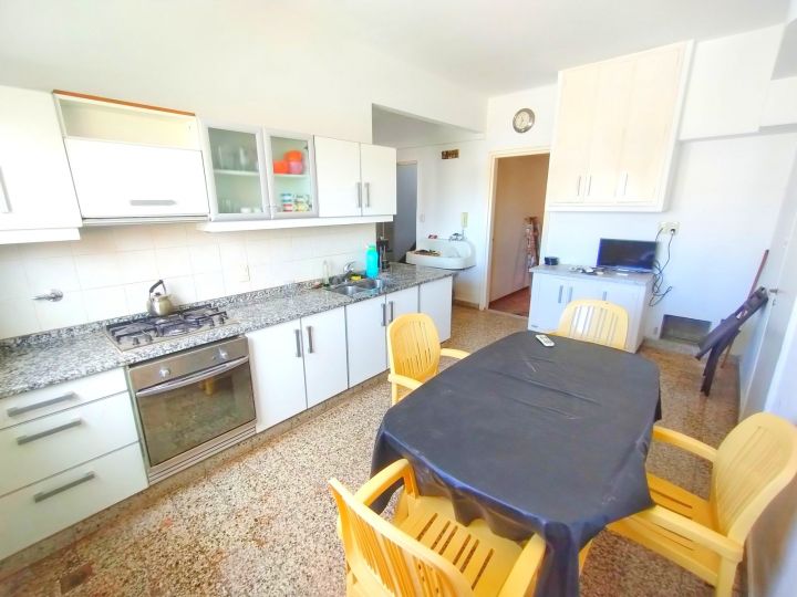 Cordoba 2129 piso exclusivo 4 domitorios